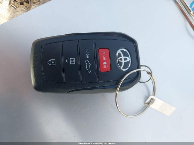 2024 TOYOTA VENZA JTEAAAAHXRJ186659 Photo 10