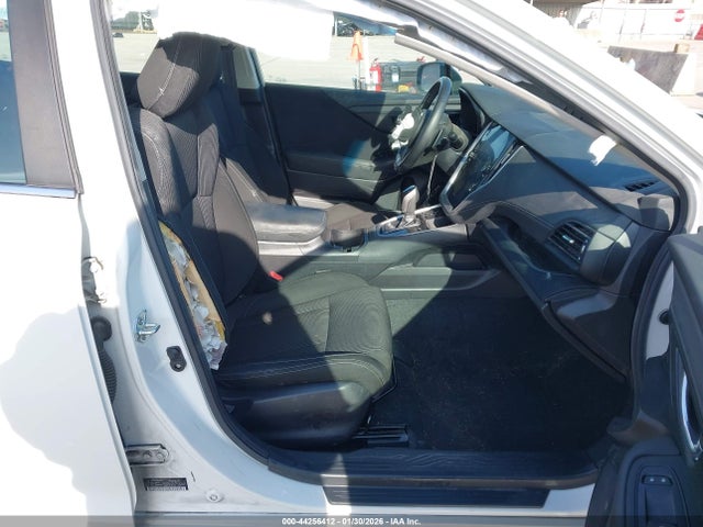 Продаж на аукціоні авто 2022 Subaru Legacy Premium, vin: 4S3BWAC66N3004525, номер лоту: 44256412