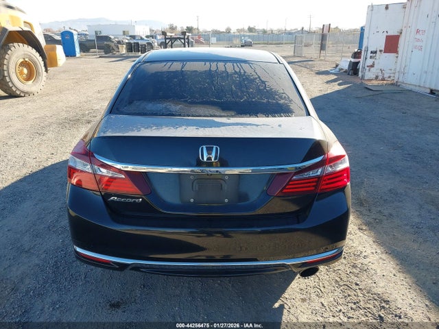 1HGCR2F35HA186058 Honda ACCORD LX