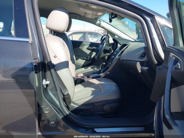 1G4PR5SK4H4112820 Buick Verano Sport Touring