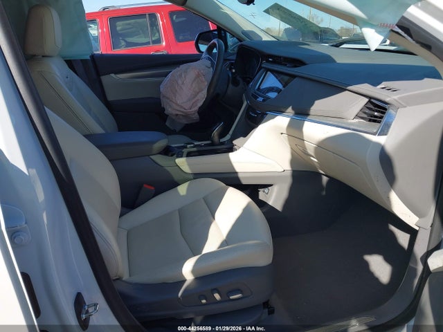 2023 CADILLAC XT5 1GYKNDRS2PZ118766 Photo 4