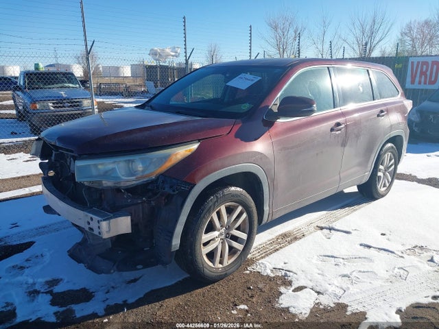 5TDZARFH2FS015952 Toyota Highlander Le