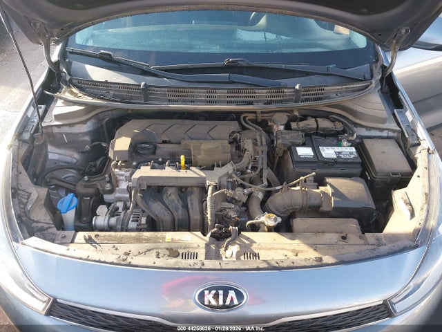 3KPA25AD8LE313645 KIA Rio 5-door S