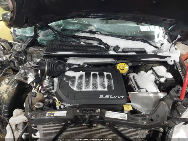 44256642 :رقم المزاد ، 2C4RC1BG2FR629773 vin ، 2015 Chrysler Town & Country Touring مزاد بيع