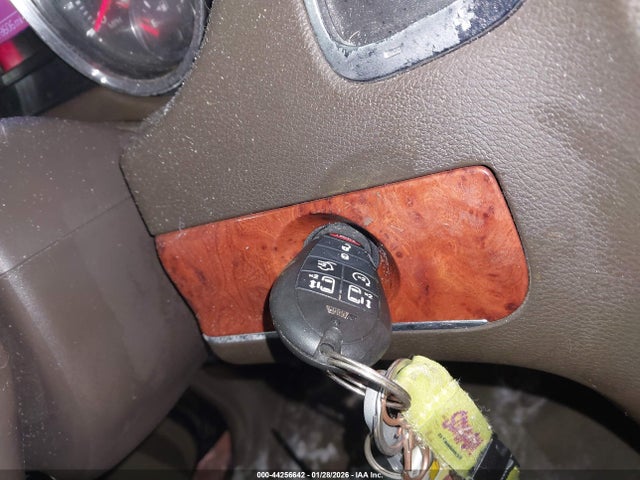 44256642 :رقم المزاد ، 2C4RC1BG2FR629773 vin ، 2015 Chrysler Town & Country Touring مزاد بيع