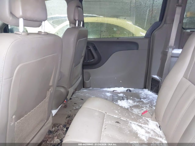 44256642 :رقم المزاد ، 2C4RC1BG2FR629773 vin ، 2015 Chrysler Town & Country Touring مزاد بيع