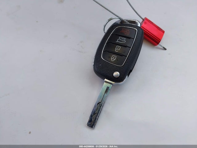 5NMZTDLB6JH089285 Hyundai Santa Fe Sport 2.4l