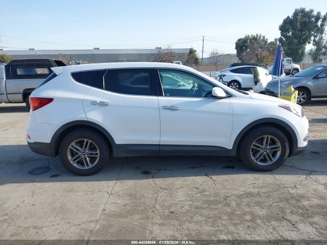 5NMZTDLB6JH089285 Hyundai Santa Fe Sport 2.4l
