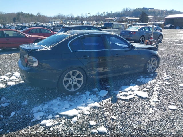 2008 Bmw 335i მანქანა იყიდება აუქციონზე, vin: WBAVB735X8VH23739, აუქციონის ნომერი: 44256659