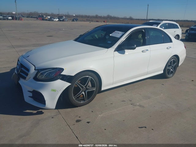 WDDZF4JBXJA306427 Mercedes-Benz E 300