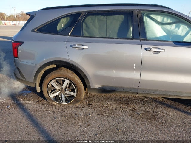 Auction sale of the 2021 Kia Sorento Ex, vin: 5XYRHDLF5MG064123, lot number: 44256742