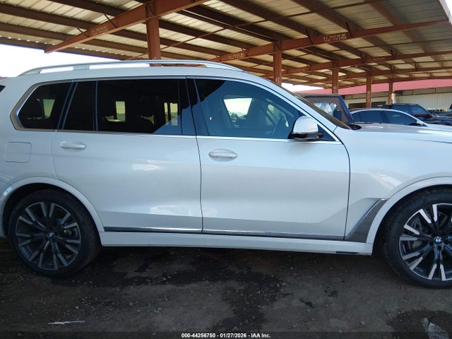 5UXCW2C57KLB43528 BMW X7 Xdrive40i