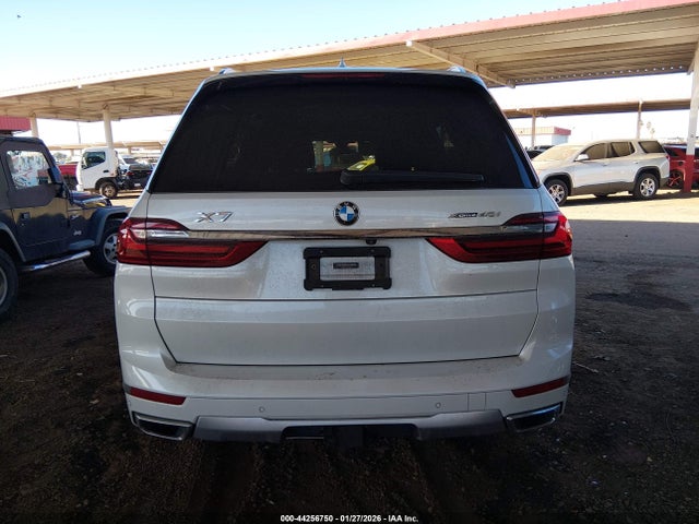 5UXCW2C57KLB43528 BMW X7 Xdrive40i
