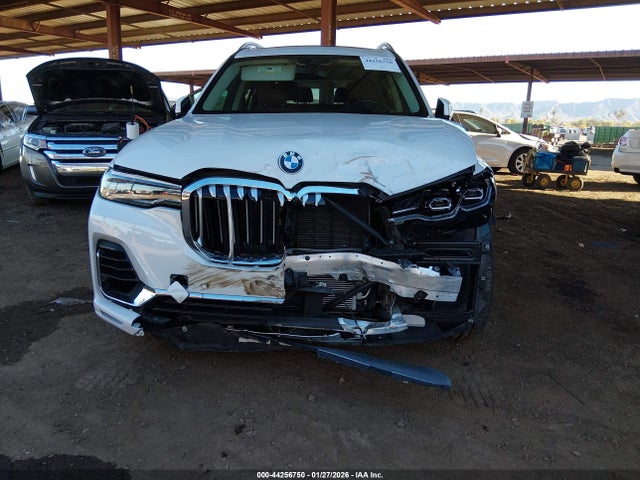 5UXCW2C57KLB43528 BMW X7 Xdrive40i
