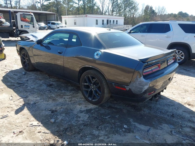 2019 DODGE CHALLENGER 2C3CDZAG5KH719622 Photo 2