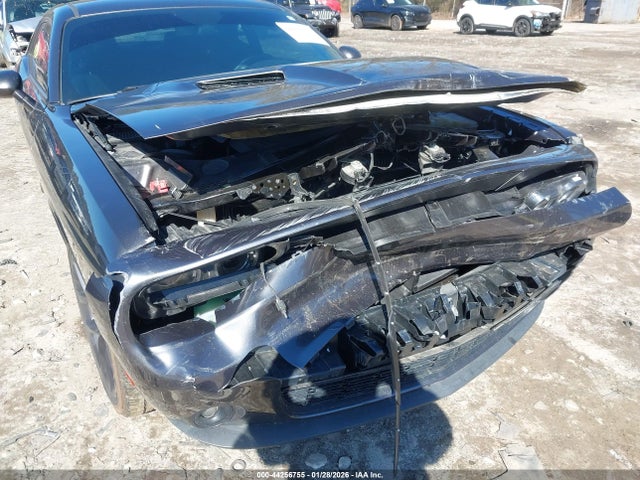 2019 DODGE CHALLENGER 2C3CDZAG5KH719622 Photo 5