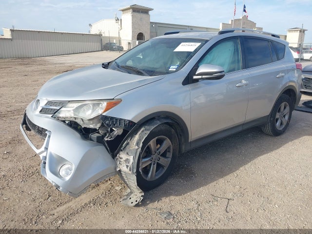 Toyota Rav4 Xle 2015 2T3WFREV0FW166864 Image 2