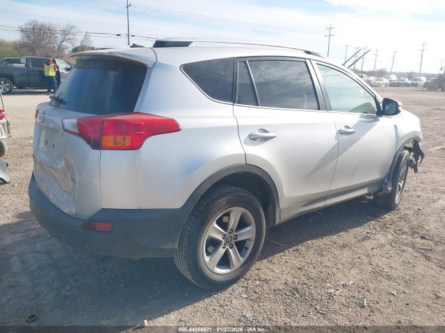 Toyota Rav4 Xle 2015 2T3WFREV0FW166864 Image 4
