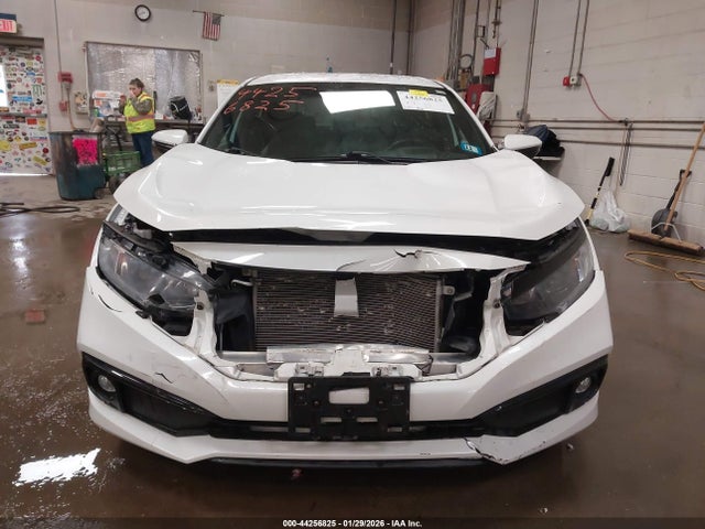 44256825 :رقم المزاد ، 2HGFC2F85LH533814 vin ، 2020 Honda Civic Sport مزاد بيع