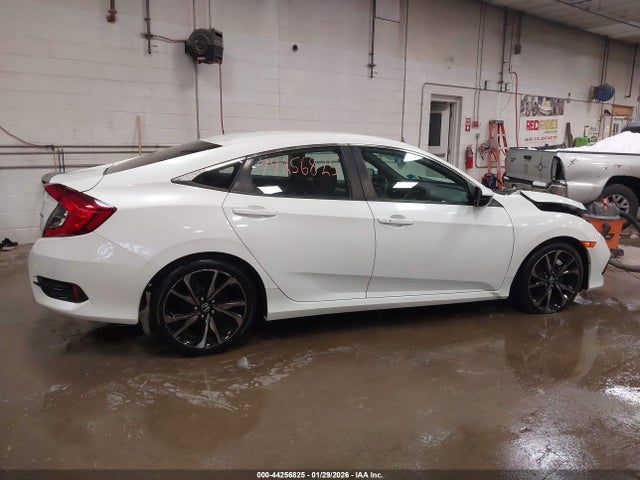 44256825 :رقم المزاد ، 2HGFC2F85LH533814 vin ، 2020 Honda Civic Sport مزاد بيع