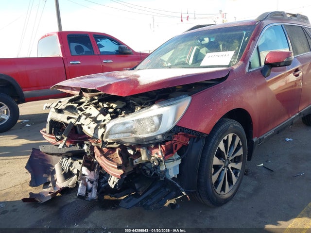 2015 Subaru Outback 2.5i Limited მანქანა იყიდება აუქციონზე, vin: 4S4BSBLC6F3352975, აუქციონის ნომერი: 44256843