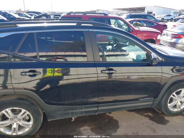 2022 Gmc Terrain Fwd Sle მანქანა იყიდება აუქციონზე, vin: 3GKALMEV0NL272599, აუქციონის ნომერი: 44256887