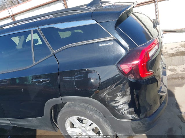 2022 Gmc Terrain Fwd Sle მანქანა იყიდება აუქციონზე, vin: 3GKALMEV0NL272599, აუქციონის ნომერი: 44256887