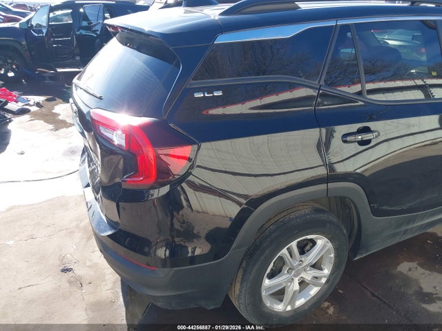 2022 Gmc Terrain Fwd Sle მანქანა იყიდება აუქციონზე, vin: 3GKALMEV0NL272599, აუქციონის ნომერი: 44256887