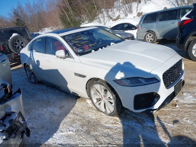 2021 JAGUAR XF SAJBL4GX4MCY90227