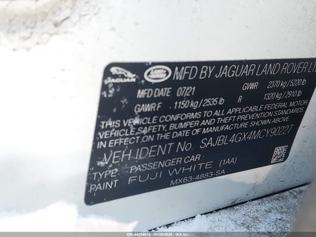 2021 JAGUAR XF SAJBL4GX4MCY90227 Photo 8