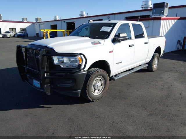 3C6UR5CJ5NG322474 RAM 2500 Tradesman 4x4 6&#039;4 Box