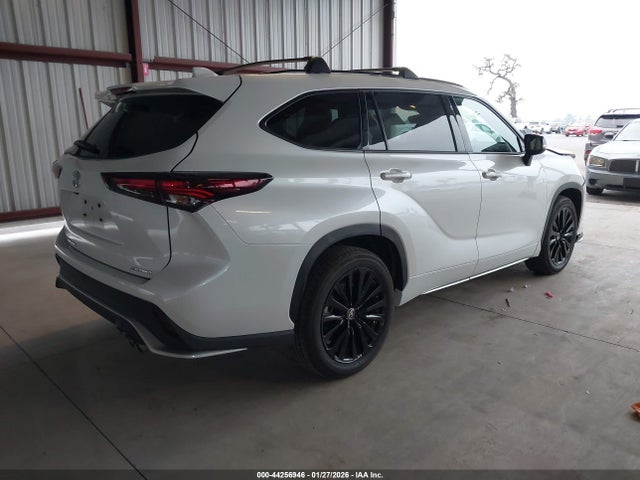 5TDKDRBH8RS548343 Toyota Highlander Xse