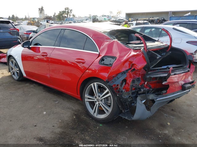 2020 MERCEDES-BENZ CLA 250 WDD5J4GB8LN036565 Photo 2