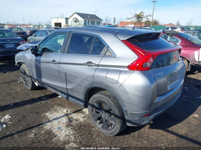 2019 MITSUBISHI ECLIPSE CROSS JA4AT4AA0KZ047421 Photo 2