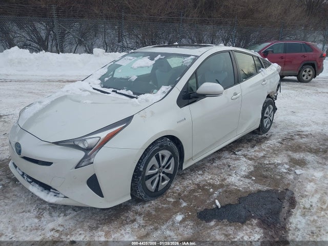JTDKARFU5H3541785 Toyota Prius Four