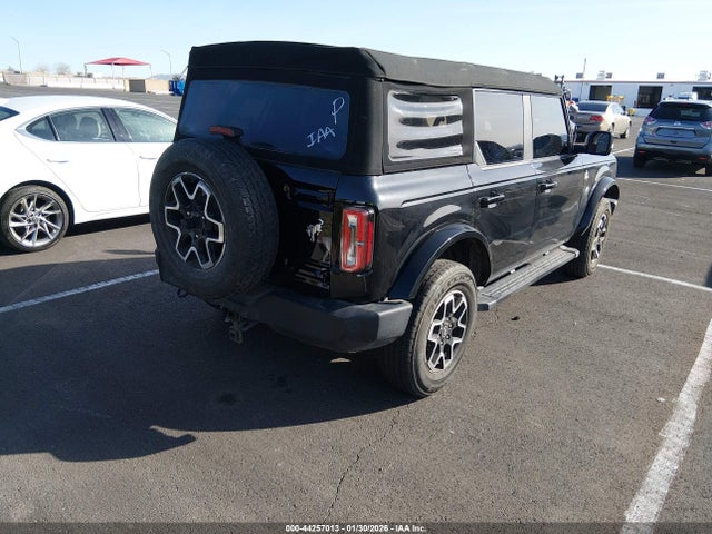 Ford Bronco Outer Banks 2024 1FMEE8BP0RLA58696 Image 4