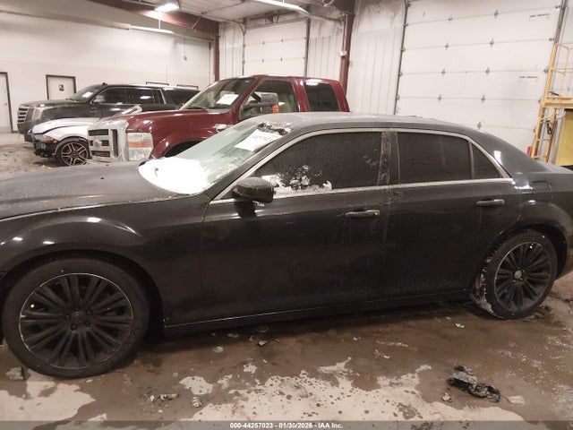 Aukcja sprzedaży 2014 Chrysler 300 300s, vin: 2C3CCABG9EH121606, numer aukcji: 44257023