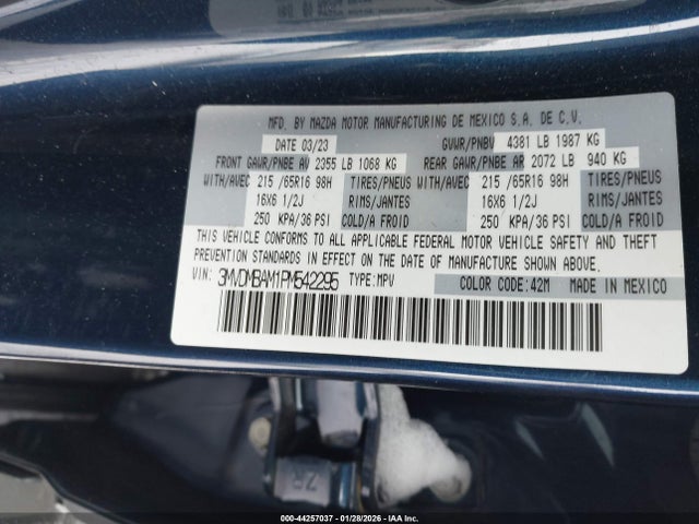 44257037 :رقم المزاد ، 3MVDMBAM1PM542295 vin ، 2023 Mazda Cx-30 2.5 S مزاد بيع