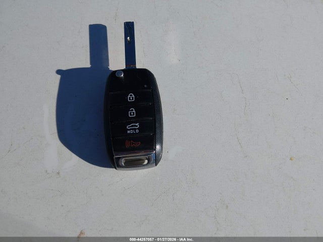 3KPA25AB3JE047799 KIA RIO S