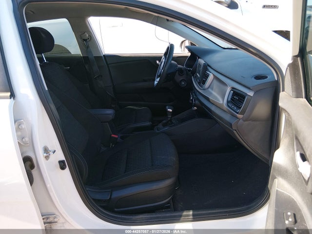 3KPA25AB3JE047799 KIA RIO S
