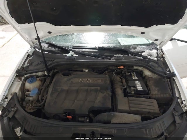 44257069 :رقم المزاد ، WAUKJAFM5BA011365 vin ، 2011 Audi A3 2.0 Tdi Premium مزاد بيع