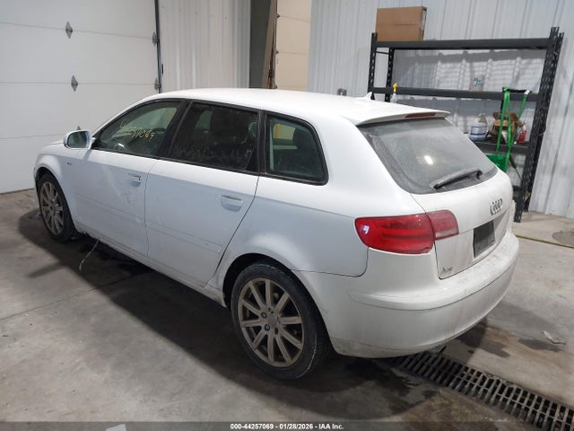 44257069 :رقم المزاد ، WAUKJAFM5BA011365 vin ، 2011 Audi A3 2.0 Tdi Premium مزاد بيع