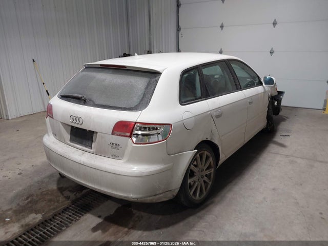 44257069 :رقم المزاد ، WAUKJAFM5BA011365 vin ، 2011 Audi A3 2.0 Tdi Premium مزاد بيع