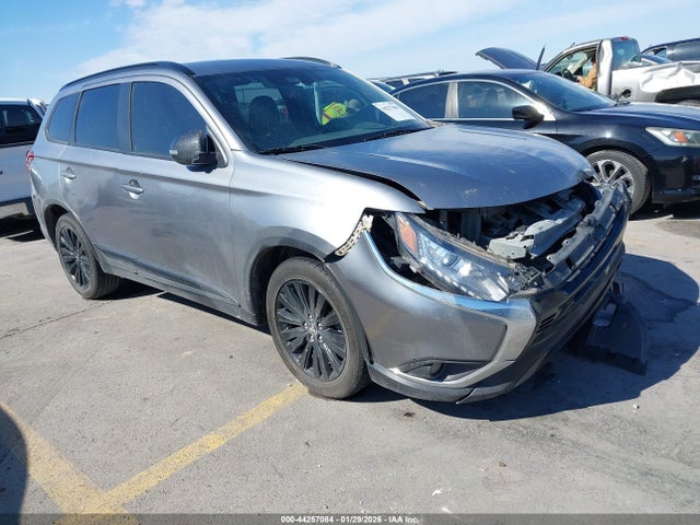 2020 MITSUBISHI OUTLANDER JA4AD3A33LZ037038 Photo 0