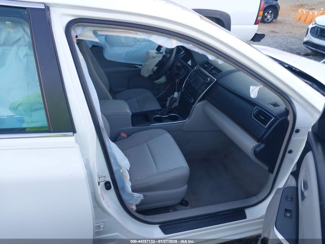 4T1BF1FK6FU992728 Toyota CAMRY LE