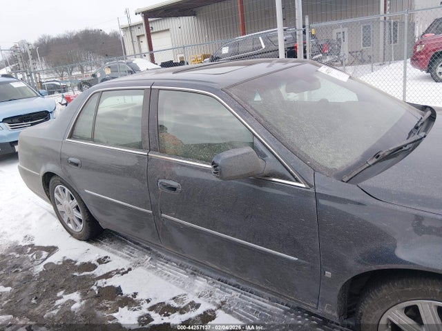 44257137 :رقم المزاد ، 1G6KD57Y46U232885 vin ، 2006 Cadillac Dts Standard مزاد بيع