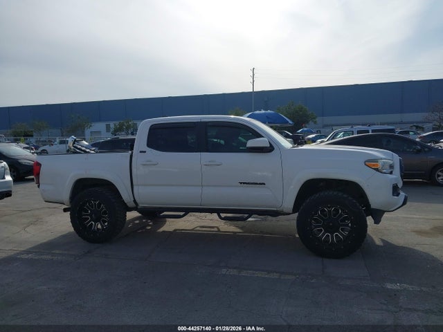 3TMAZ5CN6JM057591 Toyota Tacoma Sr5 V6