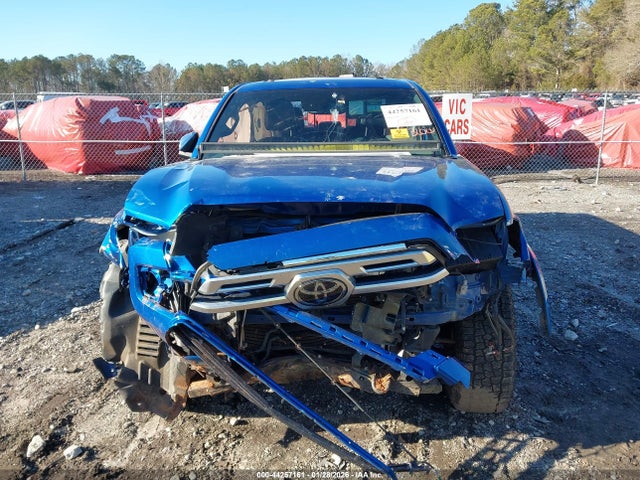 3TMGZ5AN5JM182109 Toyota Tacoma Limited
