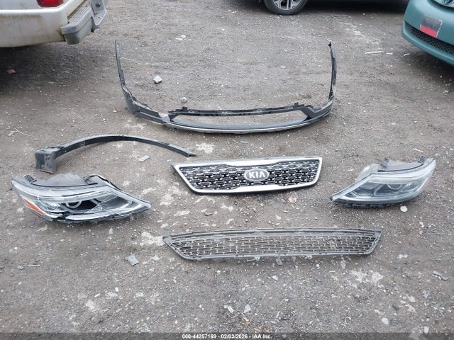 5XYKWDA72EG447179 KIA Sorento Limited V6