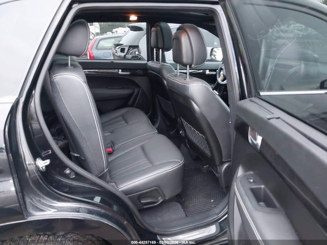 5XYKWDA72EG447179 KIA Sorento Limited V6